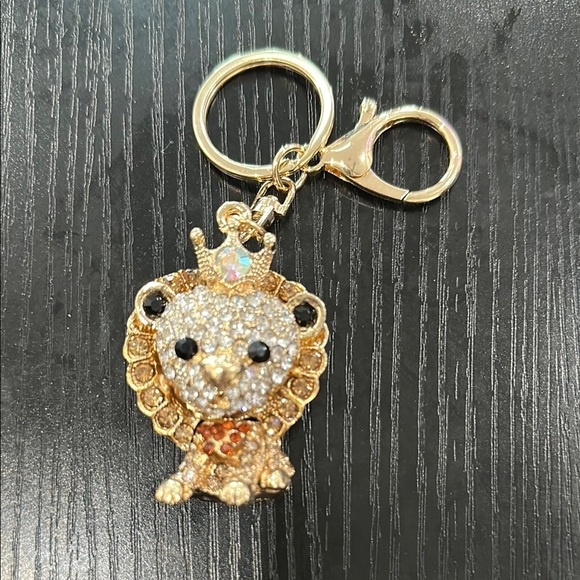 Accessories - Gold Tone Lion Keychain with Rhinestones​